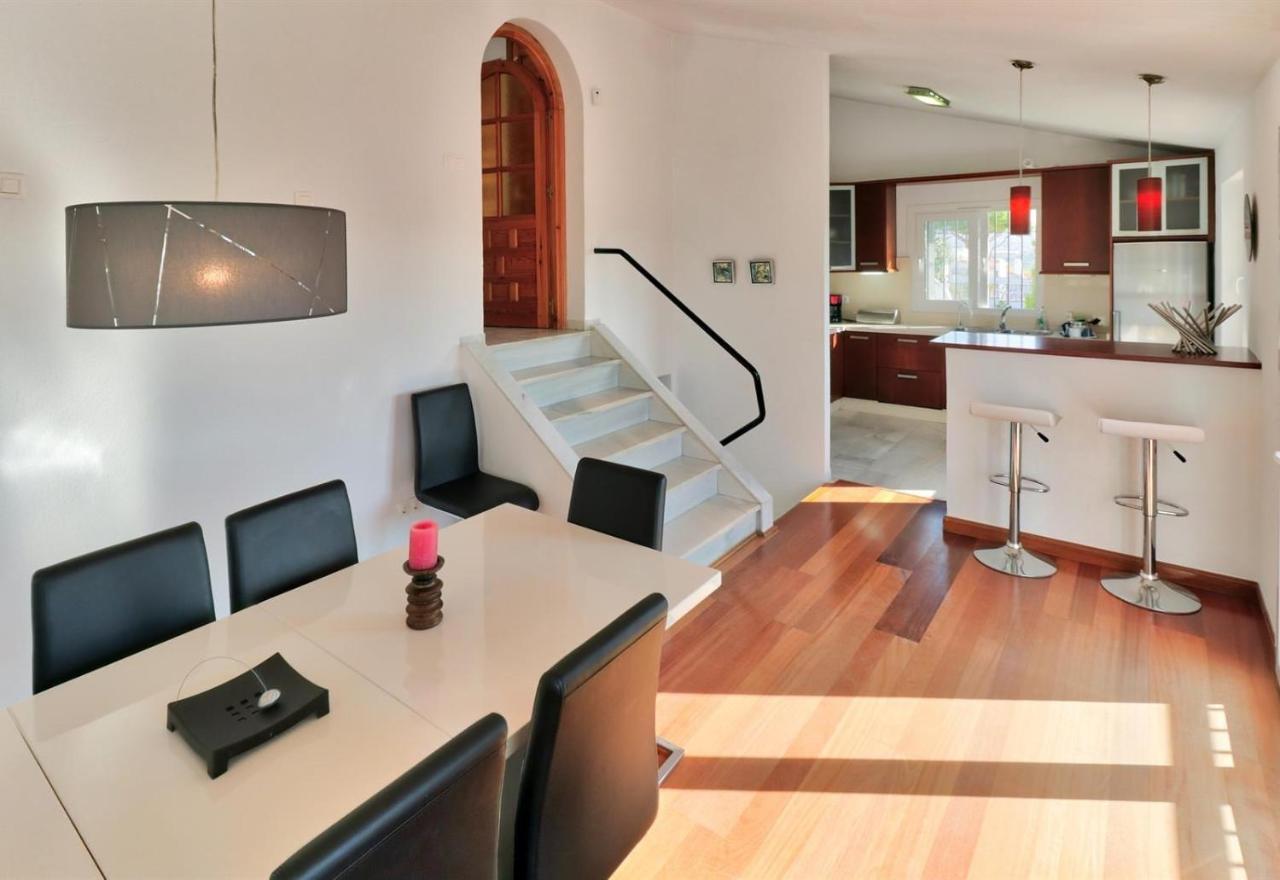 Nice And Spacius Villa Near Fuengi มิฮาส ภายนอก รูปภาพ